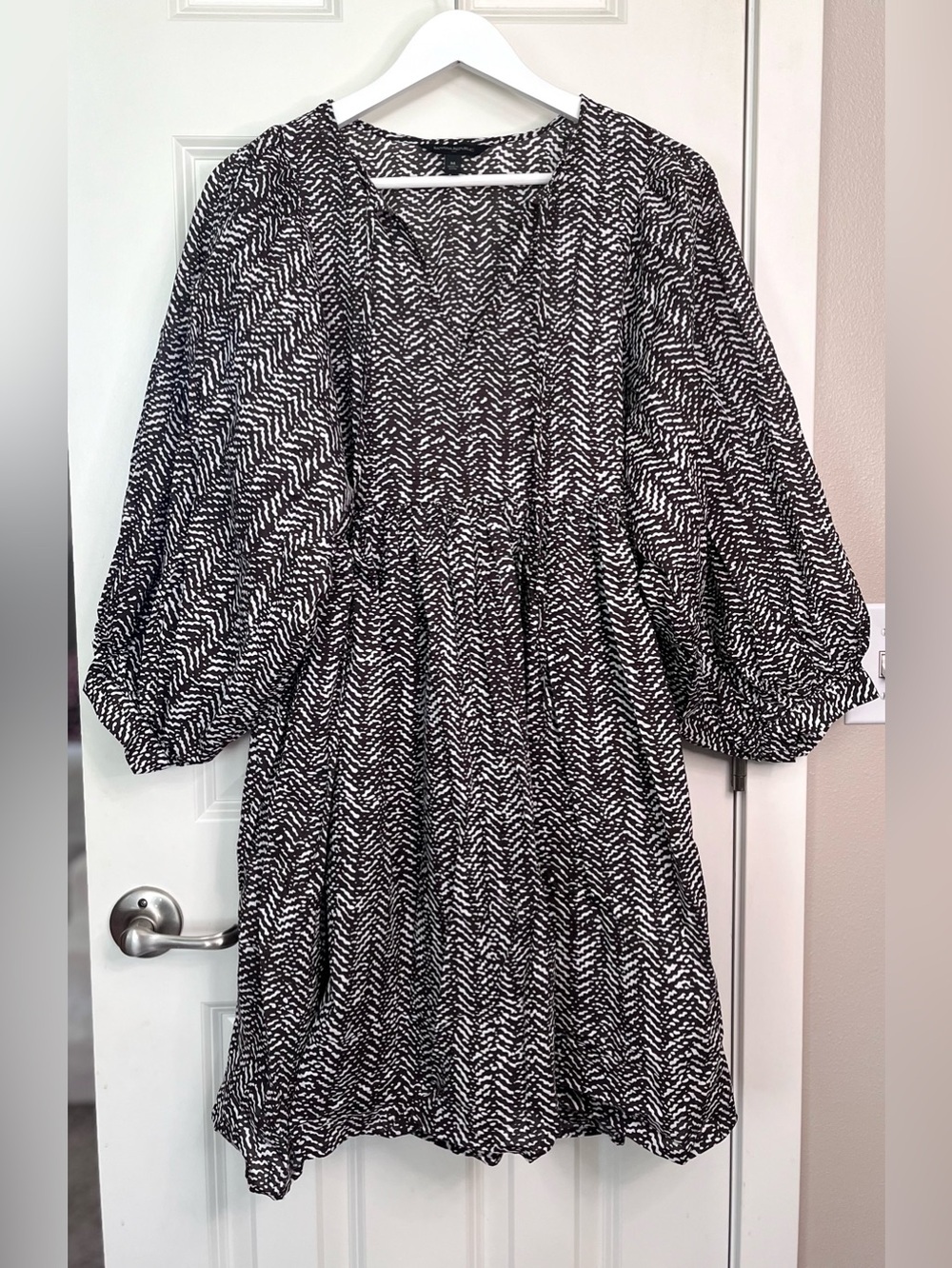 Banana Republic Tie Neck Mini Dress NWOT